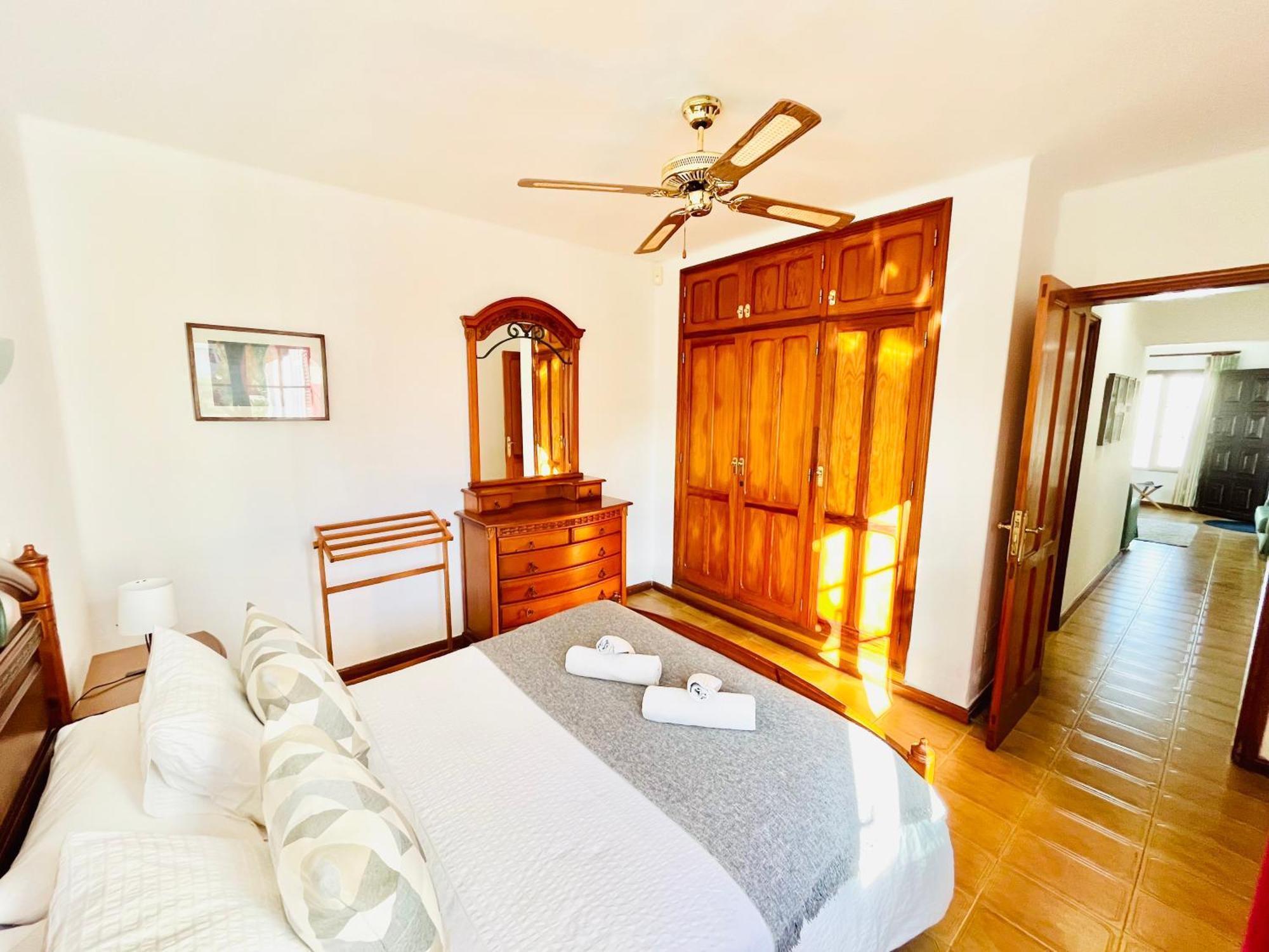 הוילה קוסטה טגוויסה Trinity House En Playa Bastian מראה חיצוני תמונה